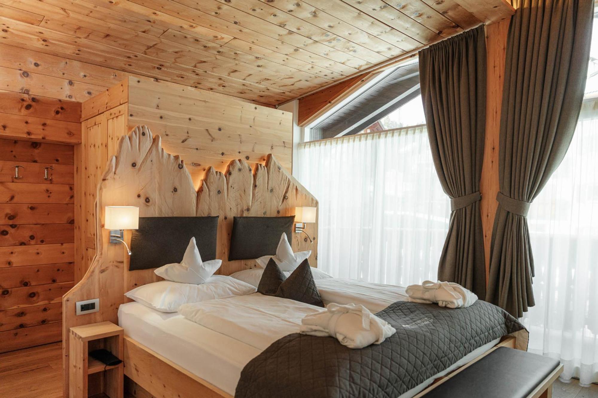 Chalet Elisabeth Dolomites Alpin & Charme Selva di Val Gardena Eksteriør bilde