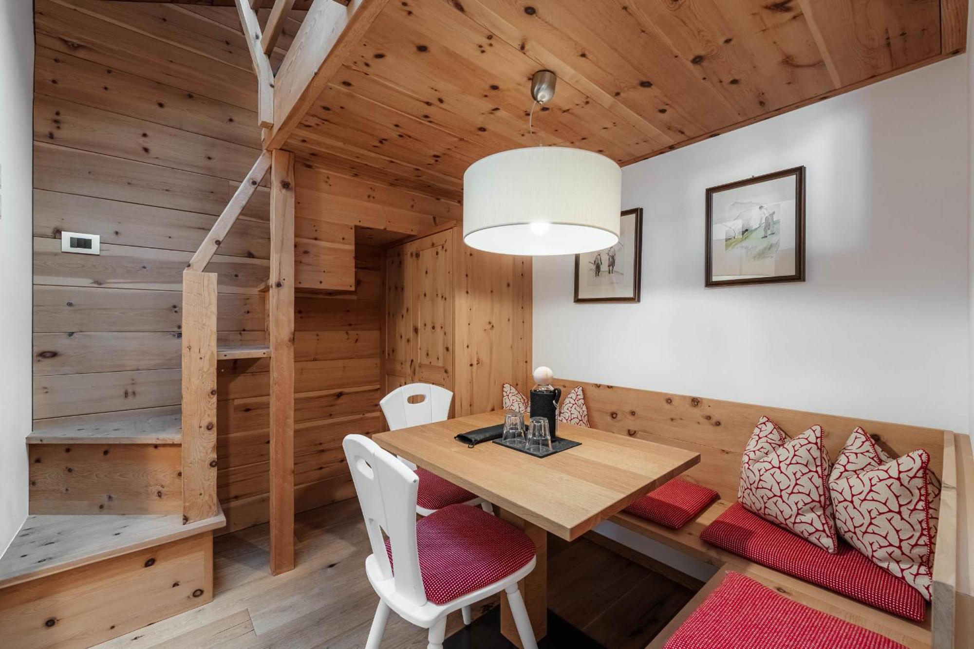 Chalet Elisabeth Dolomites Alpin & Charme Selva di Val Gardena Eksteriør bilde